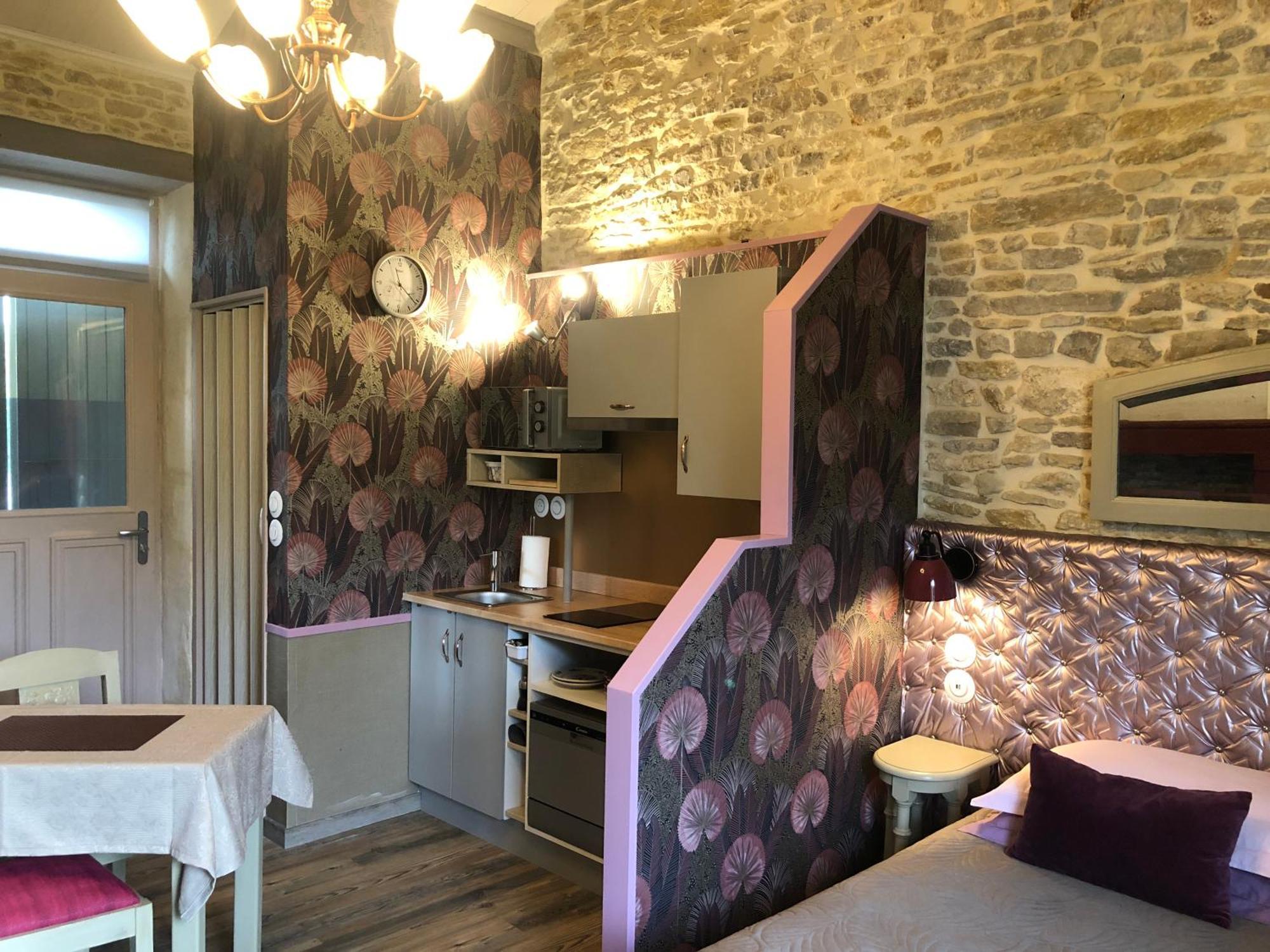 Le Lys Martagon, Privee Avec Terrasse